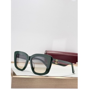 $55.00,Gucci Sunglasses # 302960