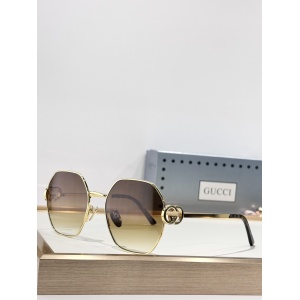$55.00,Gucci Sunglasses # 302977