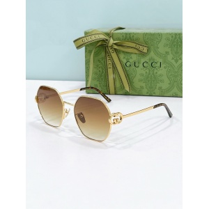 $55.00,Gucci Sunglasses # 302984