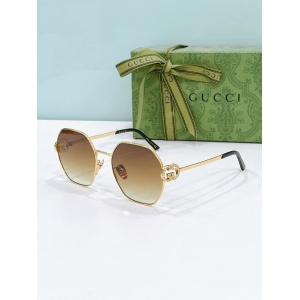 $55.00,Gucci Sunglasses # 302985