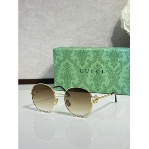 $55.00,Gucci Sunglasses # 302989