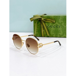 $55.00,Gucci Sunglasses # 302997
