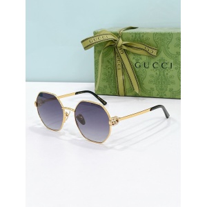 $55.00,Gucci Sunglasses # 303003