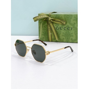 $55.00,Gucci Sunglasses # 303004