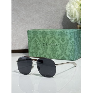 $55.00,Gucci Sunglasses # 303012