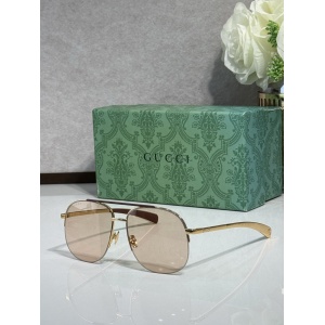 $55.00,Gucci Sunglasses # 303015