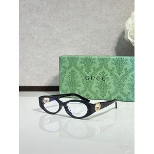 $55.00,Gucci Sunglasses # 303034