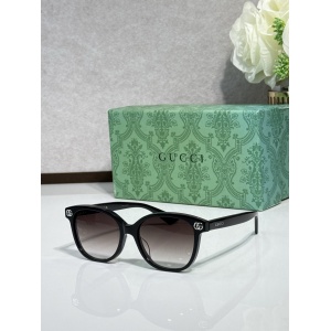 $55.00,Gucci Sunglasses # 303039