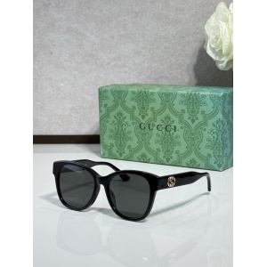 $55.00,Gucci Sunglasses # 303067