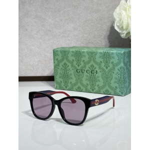 $55.00,Gucci Sunglasses # 303071
