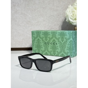 $55.00,Gucci Sunglasses # 303088