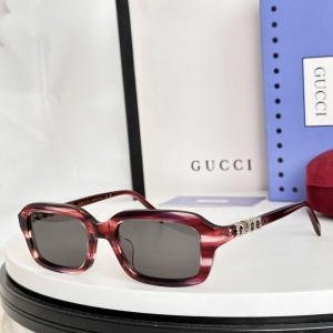 $55.00,Gucci Sunglasses # 303105