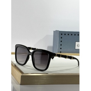 $55.00,Gucci Sunglasses # 303124
