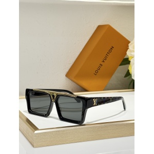 $55.00,Louis Vuitton Sunglasses # 303331