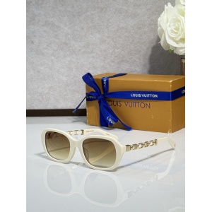 $55.00,Louis Vuitton Sunglasses # 303345