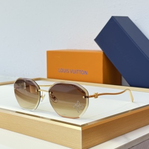 $55.00,Louis Vuitton Sunglasses # 303371