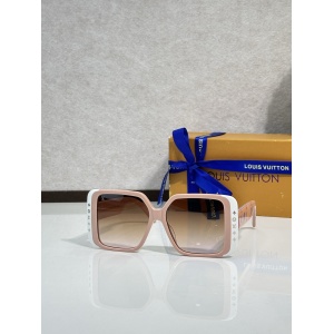 $55.00,Louis Vuitton Sunglasses # 303386