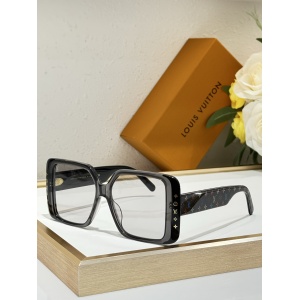 $55.00,Louis Vuitton Sunglasses # 303413