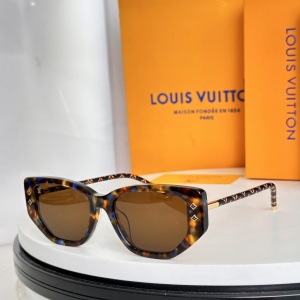 $55.00,Louis Vuitton Sunglasses # 303470