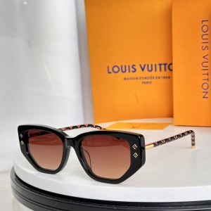 $55.00,Louis Vuitton Sunglasses # 303472
