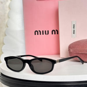$55.00,Miumiu Sunglasses # 303500
