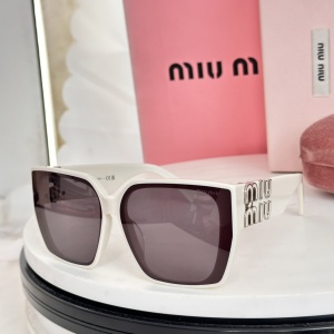 $55.00,Miumiu Sunglasses # 303519