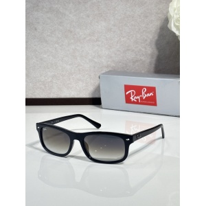 $55.00,Ray Ban Sunglasses # 303816