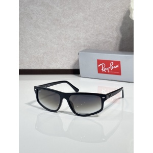 $55.00,Ray Ban Sunglasses # 303821