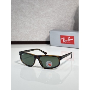 $55.00,Ray Ban Sunglasses # 303824