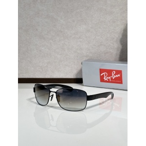 $55.00,Ray Ban Sunglasses # 303840