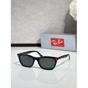 $55.00,Ray Ban Sunglasses # 303845