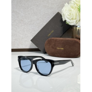 $55.00,Tom Ford Sunglasses # 304113