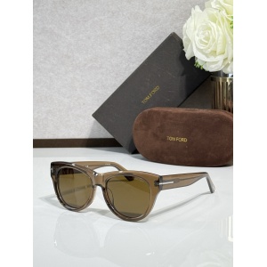 $55.00,Tom Ford Sunglasses # 304116