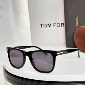 $55.00,Tom Ford Sunglasses # 304136