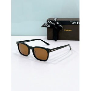 $55.00,Tom Ford Sunglasses # 304160