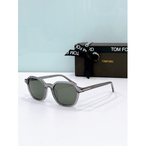 $55.00,Tom Ford Sunglasses # 304168