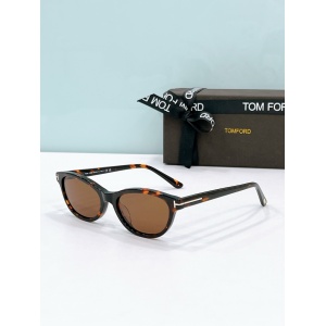 $55.00,Tom Ford Sunglasses # 304172