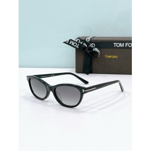 $55.00,Tom Ford Sunglasses # 304175