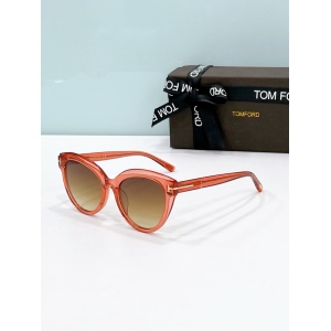 $55.00,Tom Ford Sunglasses # 304189