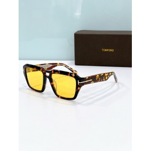 $55.00,Tom Ford Sunglasses # 304195