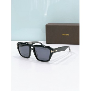 $55.00,Tom Ford Sunglasses # 304199