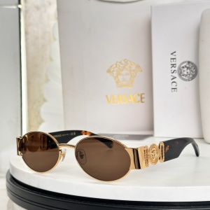 $55.00,Versace Sunglasses # 304247