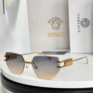 $55.00,Versace Sunglasses # 304261