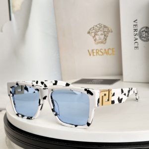 $55.00,Versace Sunglasses # 304271