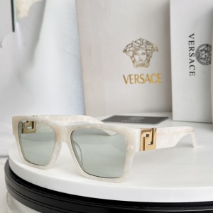 $55.00,Versace Sunglasses # 304272