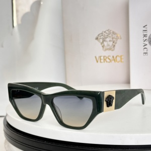$55.00,Versace Sunglasses # 304290
