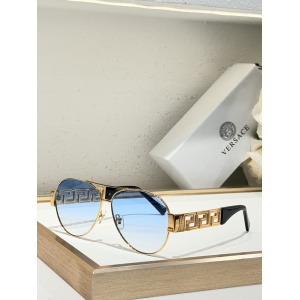 $55.00,Versace Sunglasses # 304301