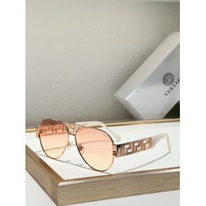 $55.00,Versace Sunglasses # 304304