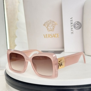 $55.00,Versace Sunglasses # 304308