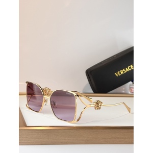 $55.00,Versace Sunglasses # 304317